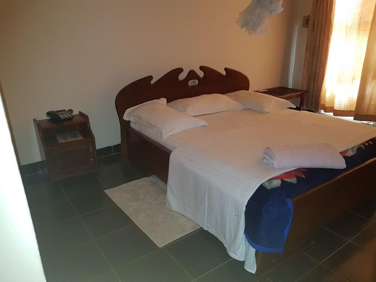 Centre D' Accueil Joli Reve Hotel Kisangani Buitenkant foto